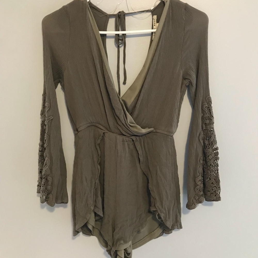 Long sleeve romper